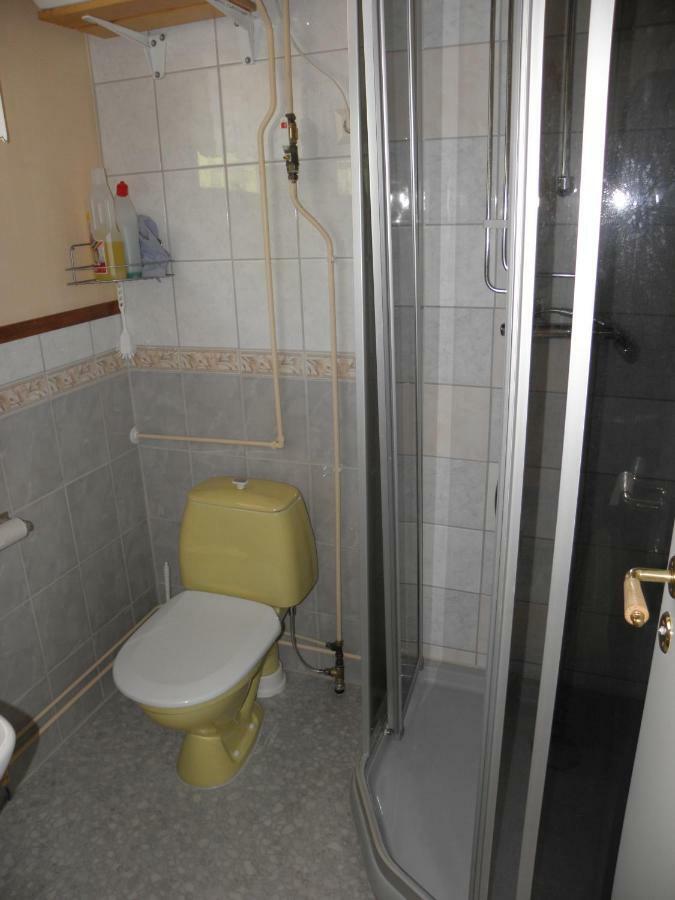 Soederoe Stugby Vila Finstrom Exterior foto
